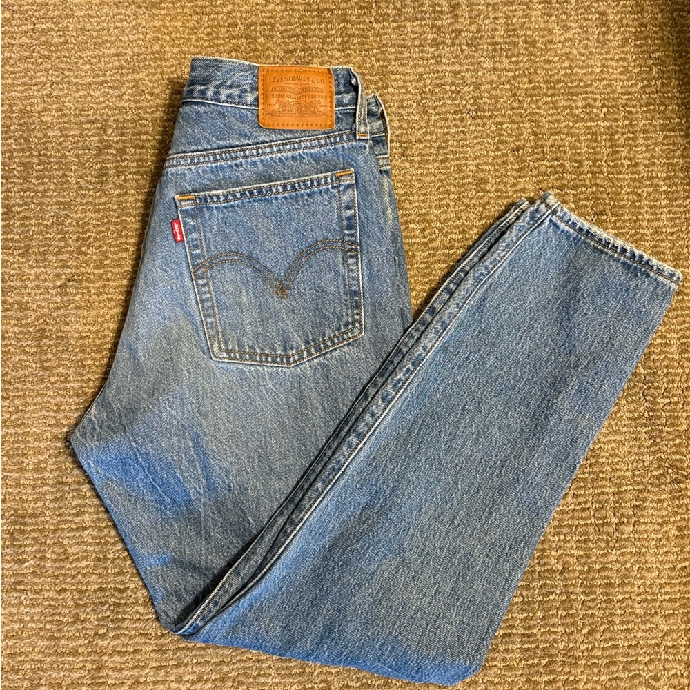 Levi’s Premium Wedgie Straight Ankle Women’s Jeans